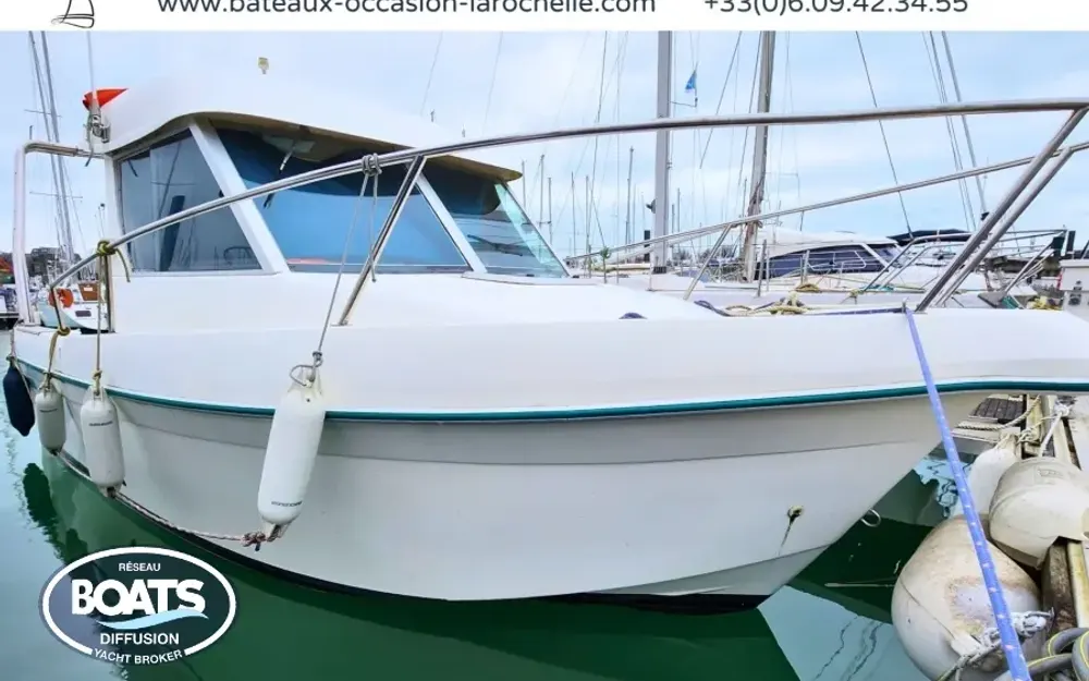 slider 0 Jeanneau Merry Fisher 610