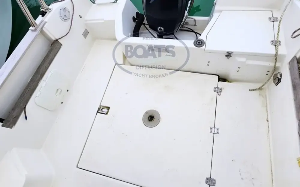 slider 14 Jeanneau Merry Fisher 610