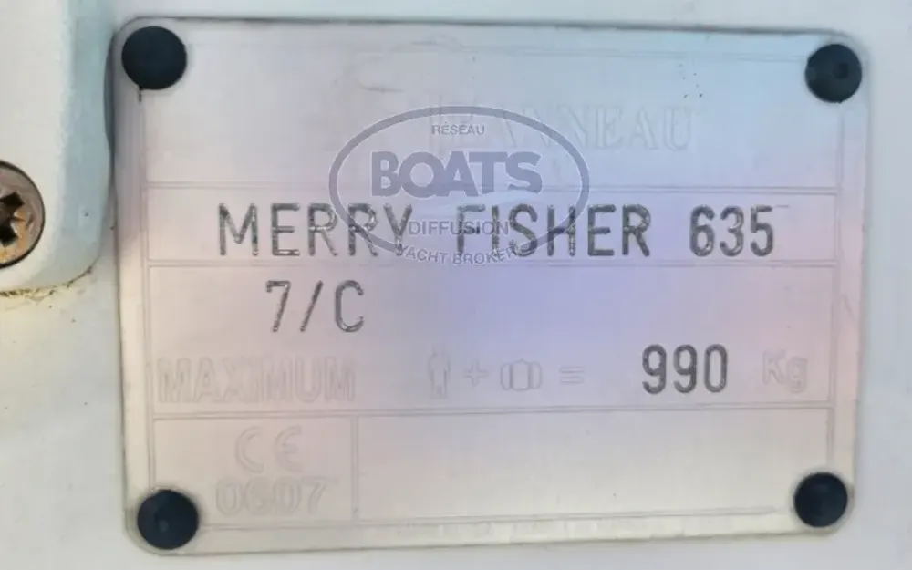 slider 14 Jeanneau Merry Fisher 635