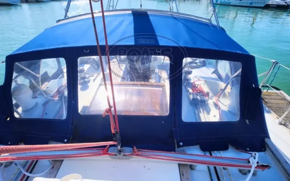 slider 11 Jeanneau Voyage 12.50