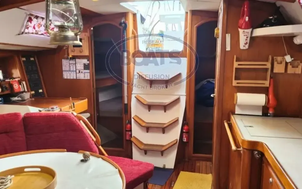 slider 4 Jeanneau Voyage 12.50