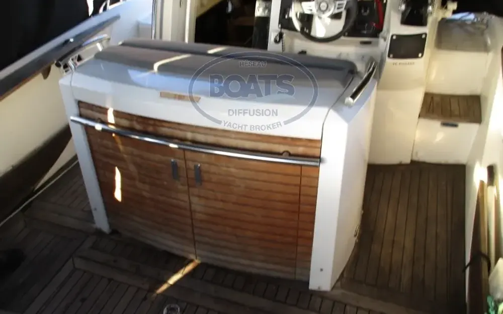 slider 6 Sessa Marine Key Largo 28