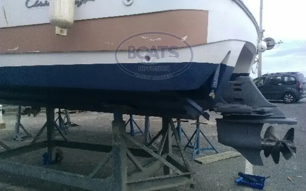 slider 12 Chris Craft Crowne 252