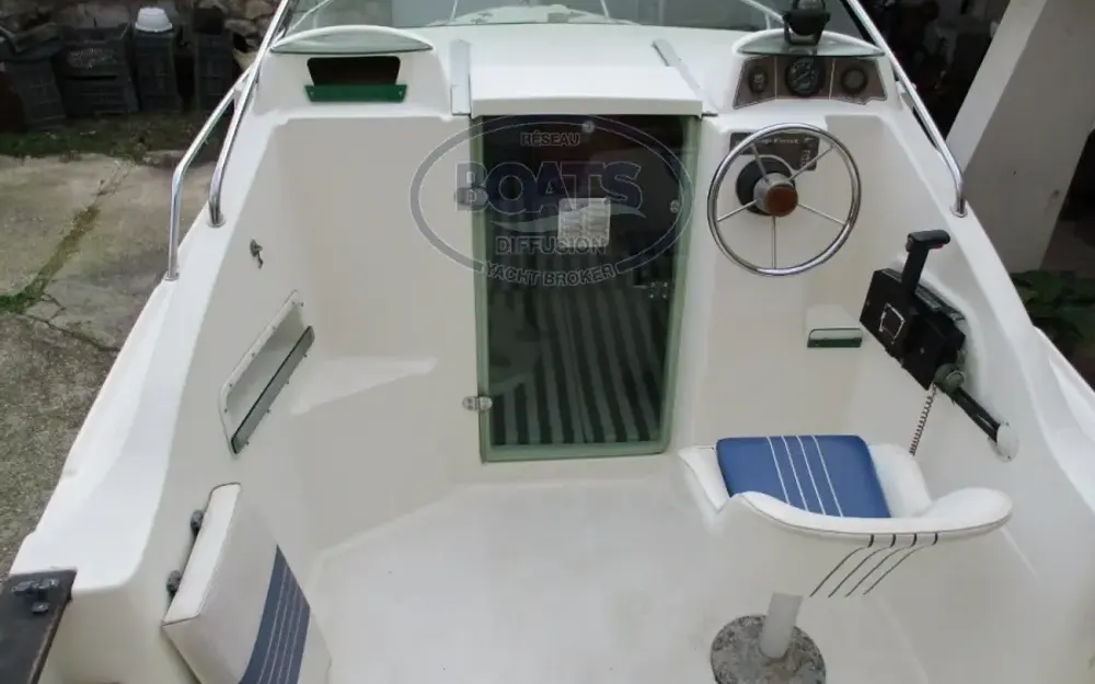 slider 3 B2 Marine Cap Ferret 550 CC