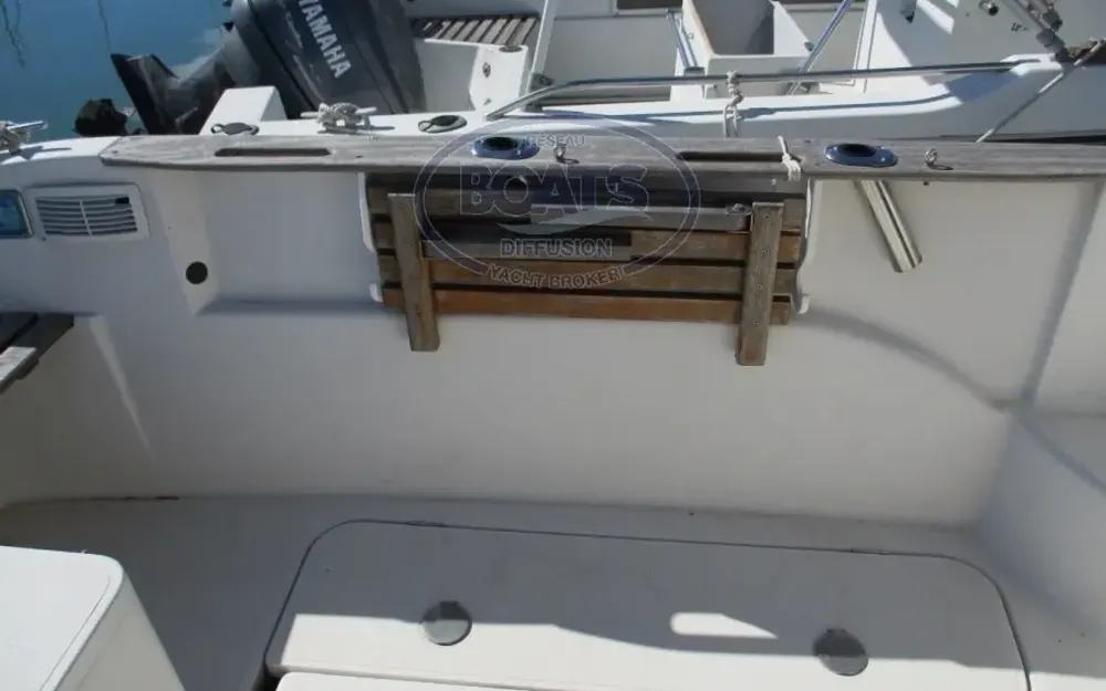 slider 8 Quicksilver  640 Pilothouse