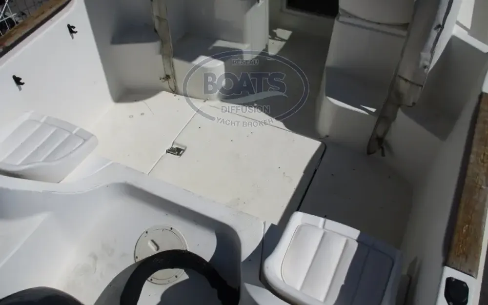 slider 10 Jeanneau Merry Fisher 530