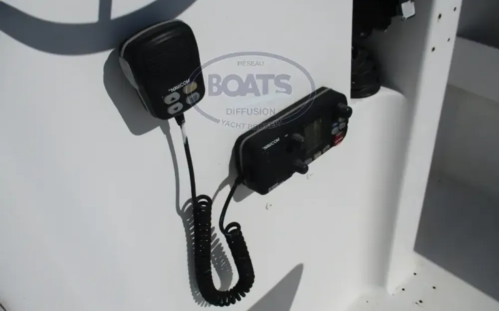 slider 10 Jeanneau Cap Camarat 625