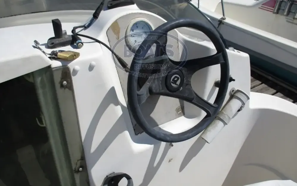 slider 4 Quicksilver  500 Cabine
