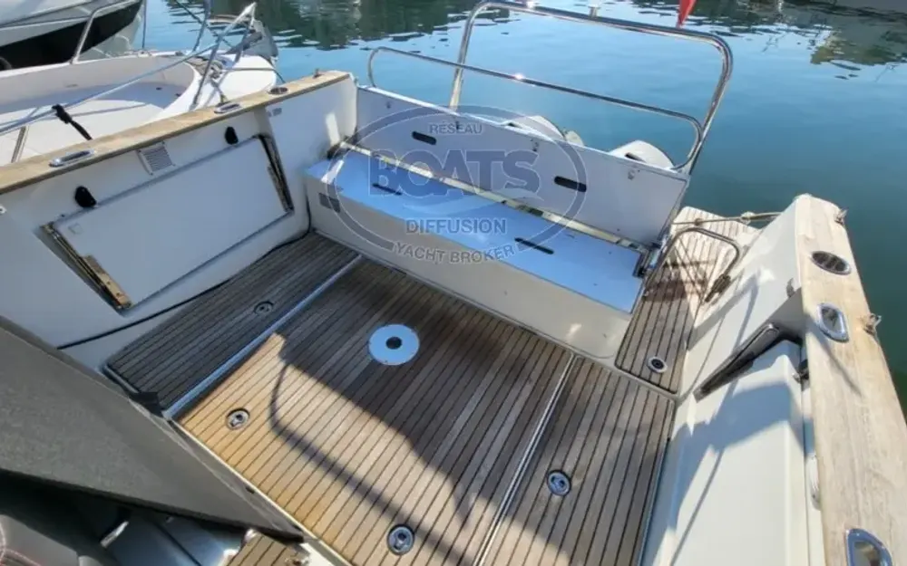 slider 4 Beneteau Flyer 8.8 SUNdeck