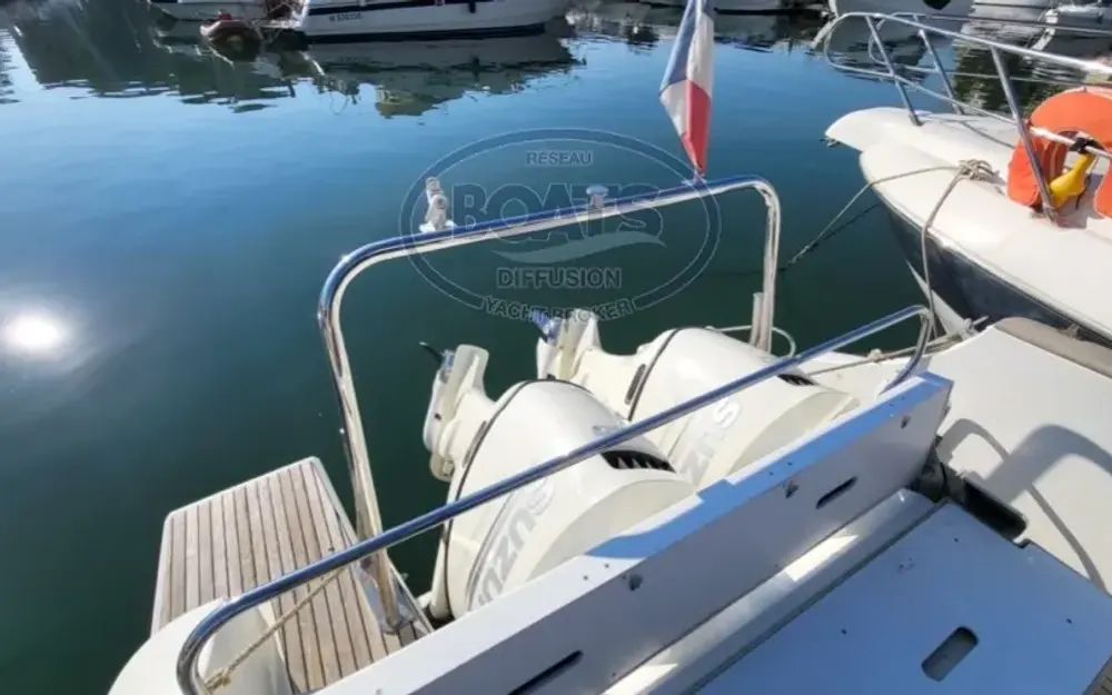 slider 5 Beneteau Flyer 8.8 SUNdeck