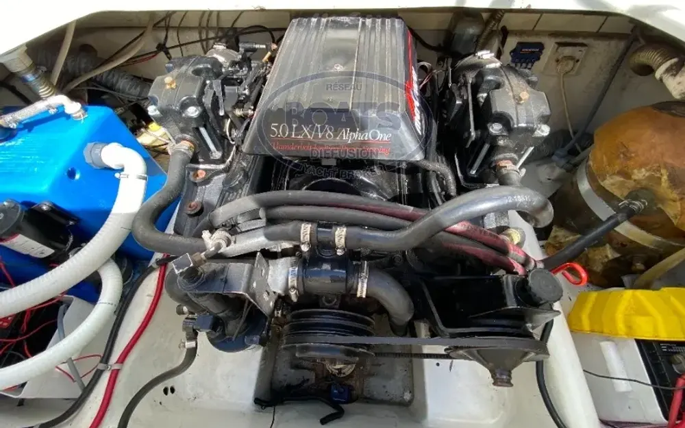 slider 11 Sealine  240 Senator