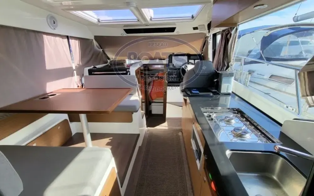 slider 7 Jeanneau Merry Fisher 1095