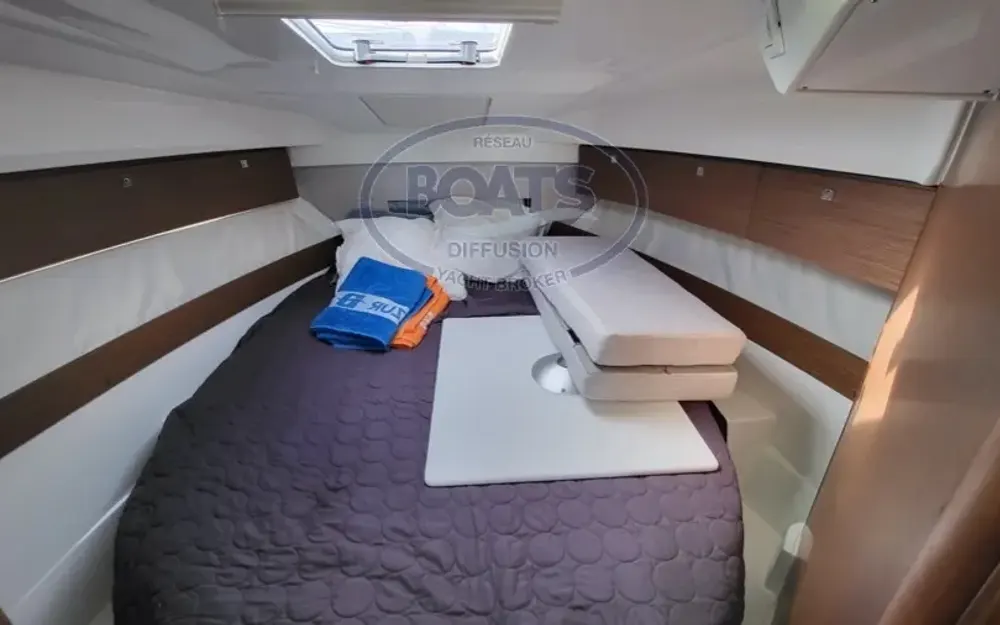 slider 11 Jeanneau Merry Fisher 895 Offshore