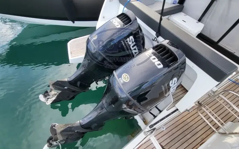 slider 4 Jeanneau Merry Fisher 895 Offshore