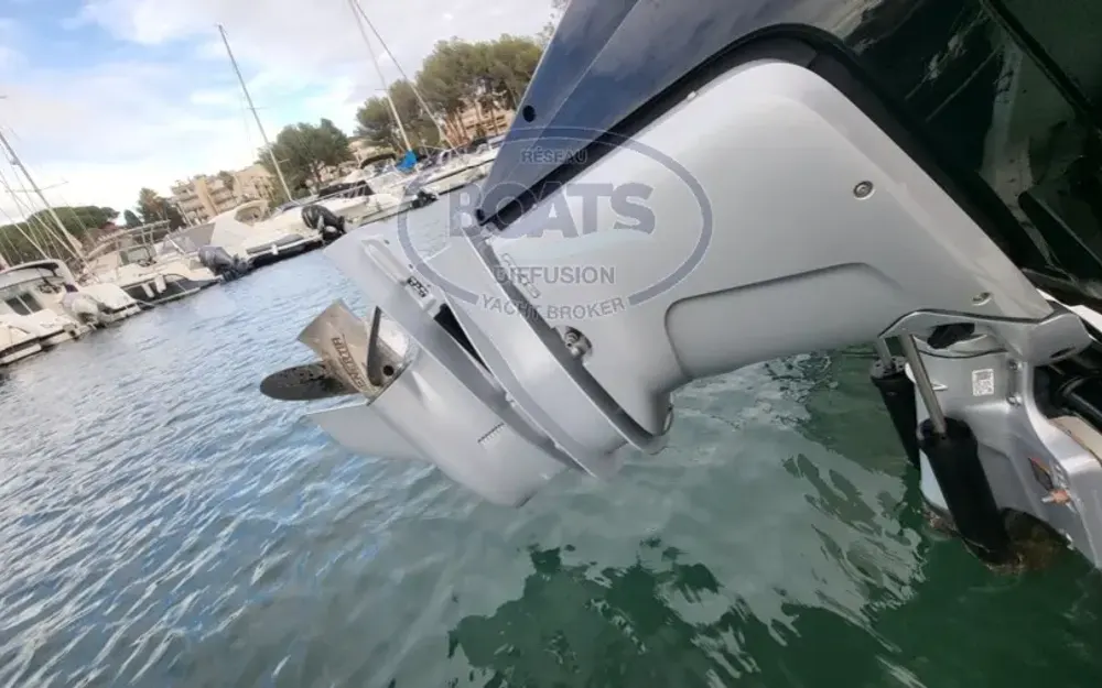 slider 10 Seaswirl Striper 2600