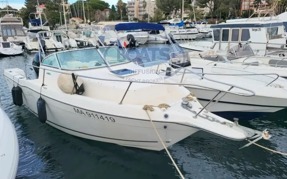 slider 1 Seaswirl Striper 2600