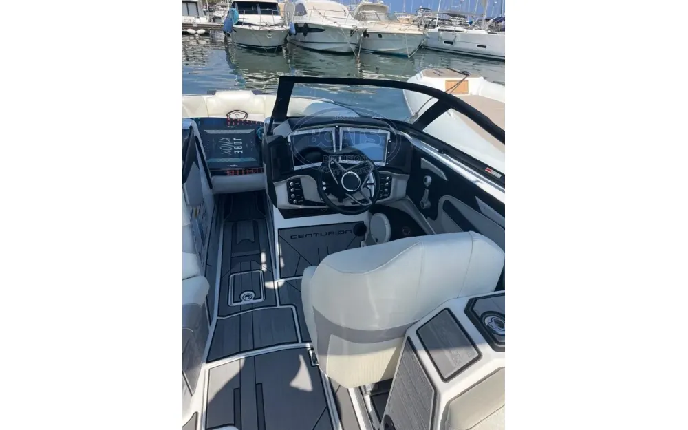 slider 2 Centurion Boats Centurion Ri 265