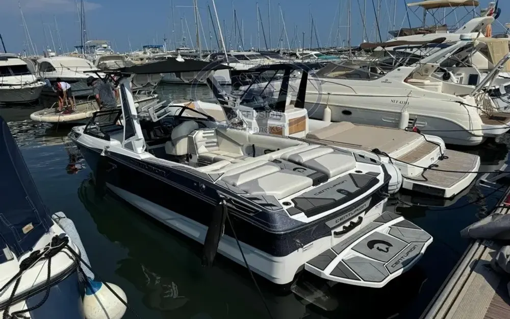 slider 4 Centurion Boats Centurion Ri 265