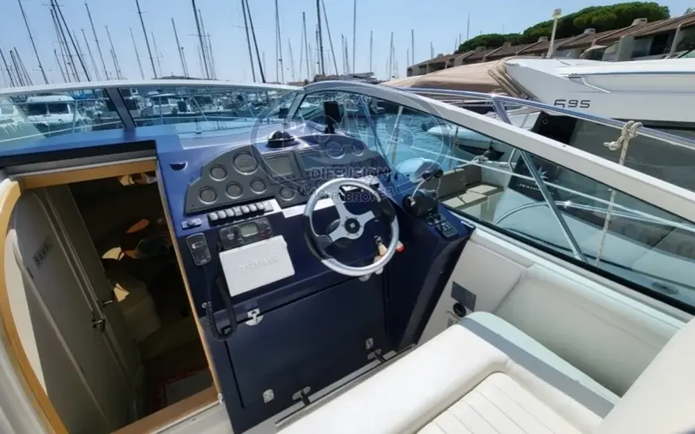 slider 8 Sealine  S 29