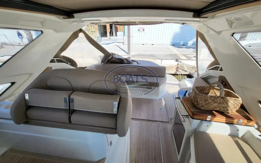 slider 9 Cranchi M 44 Hard Top