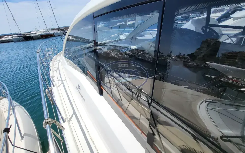slider 13 Cranchi M 44 Hard Top