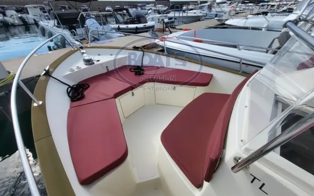 slider 6 Rhea  23 Open