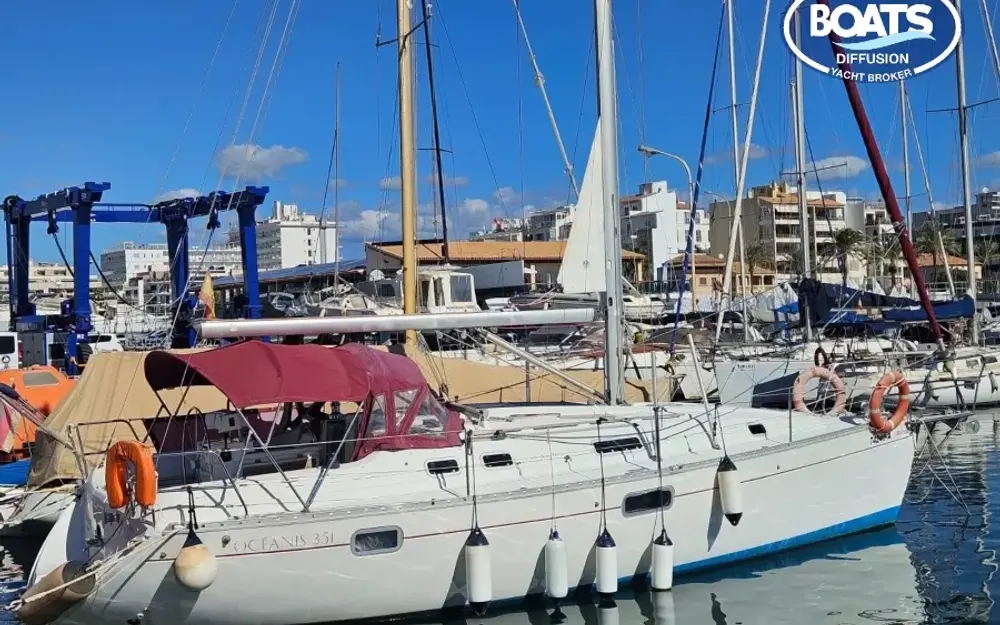 slider 0 Beneteau Oceanis 351