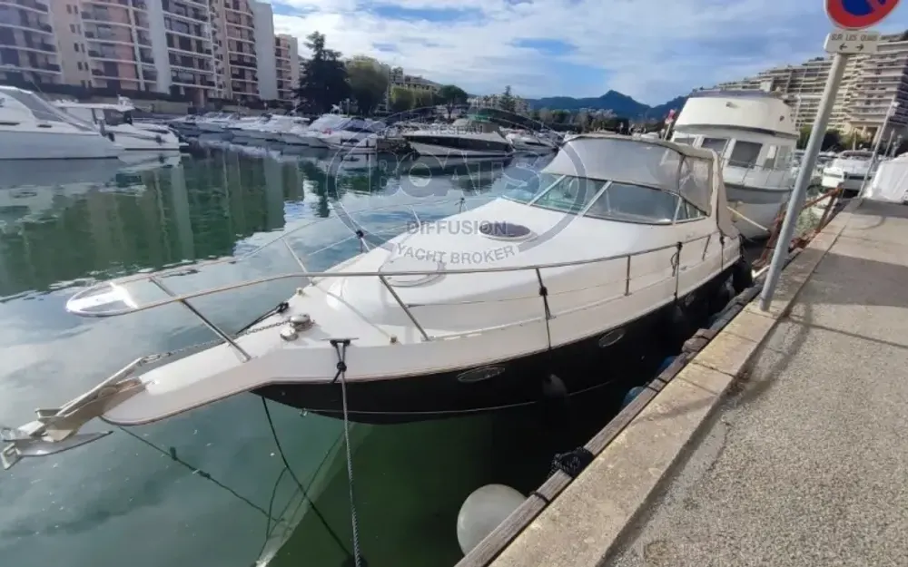slider 11 Chris Craft Crowne 272