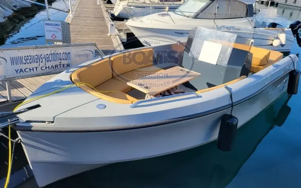 slider 1 Rand Boats Play 24