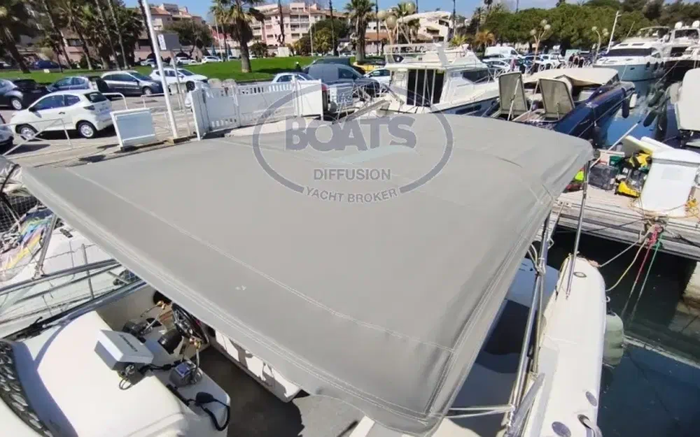 slider 9 Sea Ray Amberjack 290