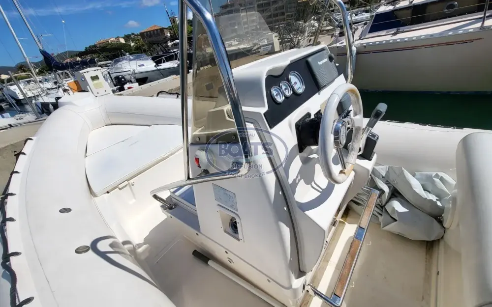 slider 5 Joker Boat Clubman 23