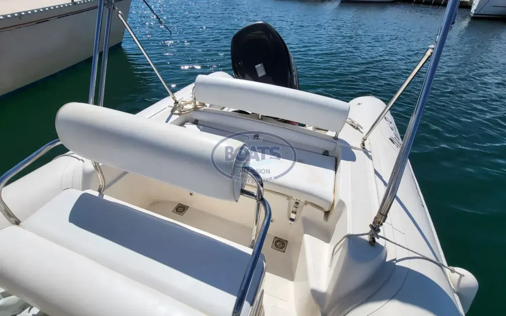 slider 7 Joker Boat Clubman 23