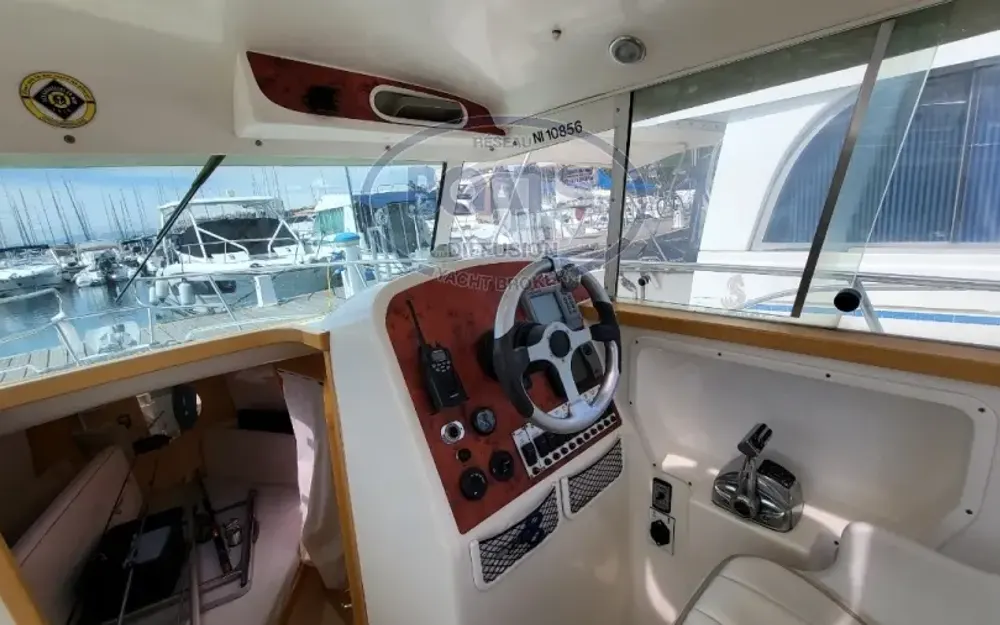 slider 6 Mery Nautic Belisaire 700