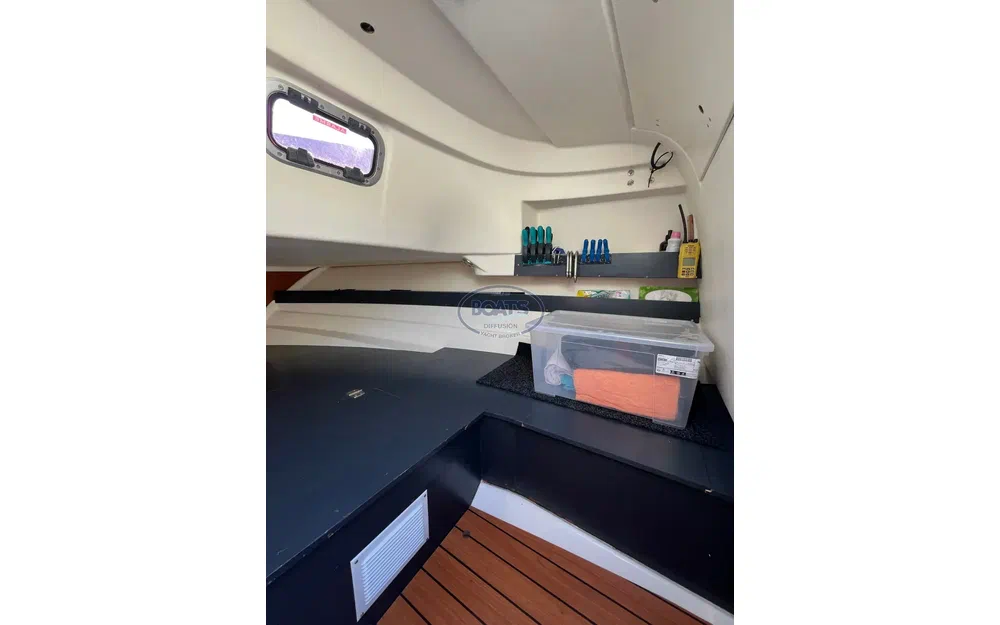 slider 9 Jeanneau Cap Camarat 715