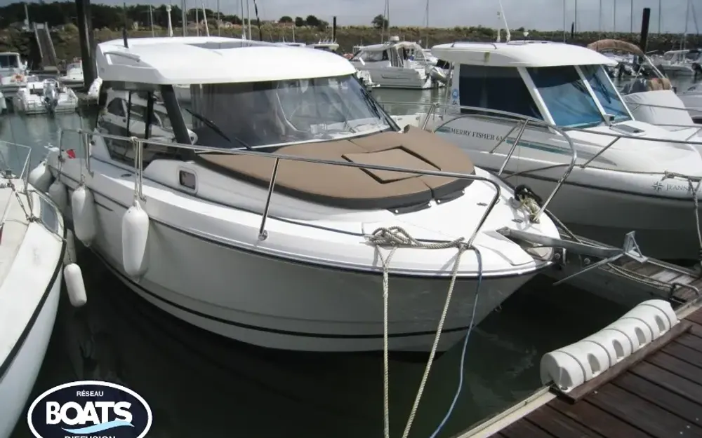 slider 0 Jeanneau Merry Fisher 795