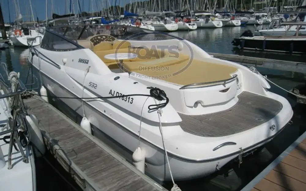 slider 1 Sessa Marine C32