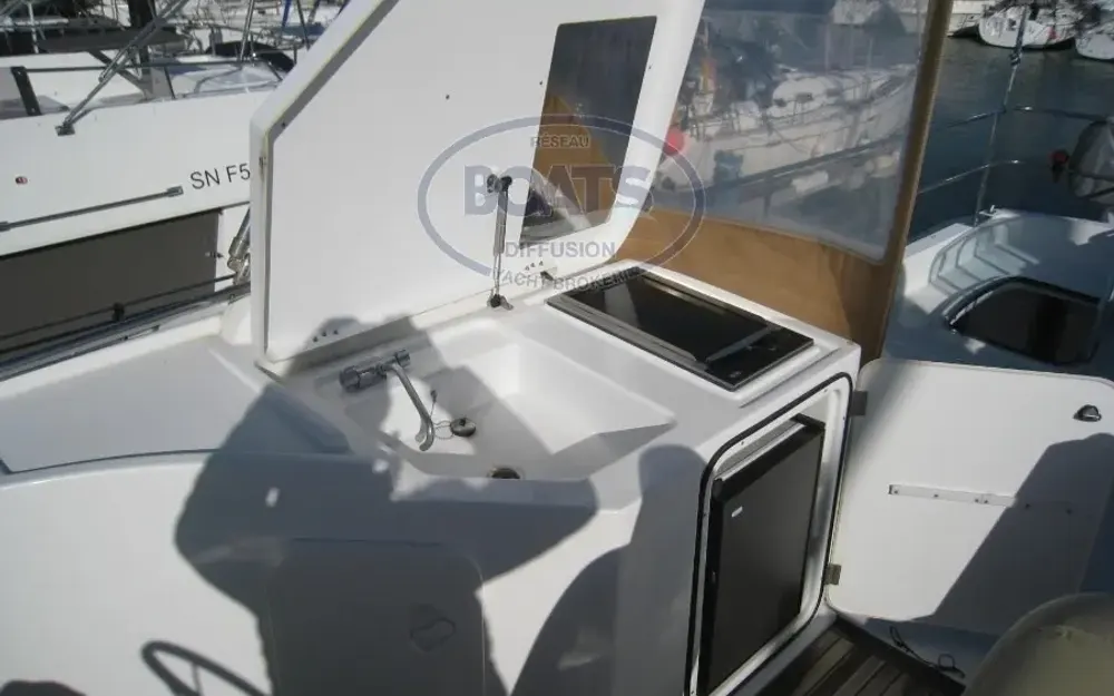 slider 12 Beneteau Swift Trawler 52