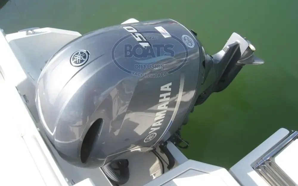 slider 6 Pacific Craft  630 SC