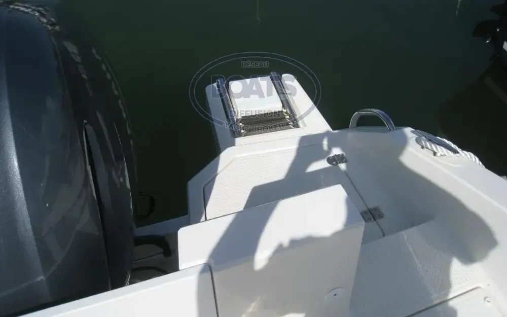 slider 7 Pacific Craft  630 SC