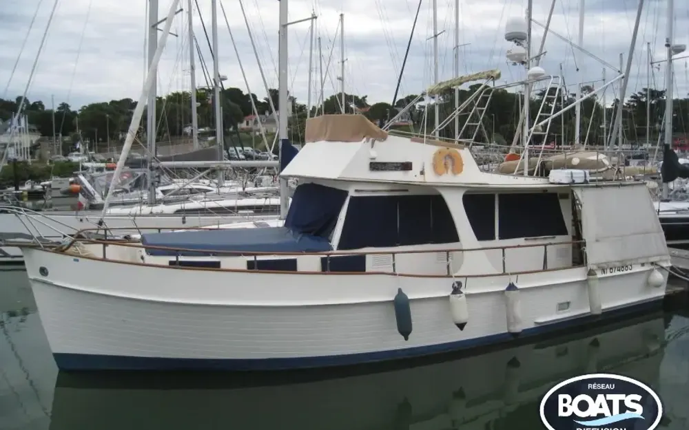 slider 0 American Marine Grand Banks 42 Europa