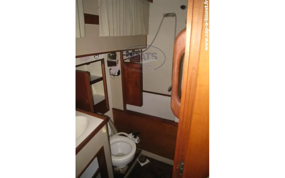slider 10 American Marine Grand Banks 42 Europa