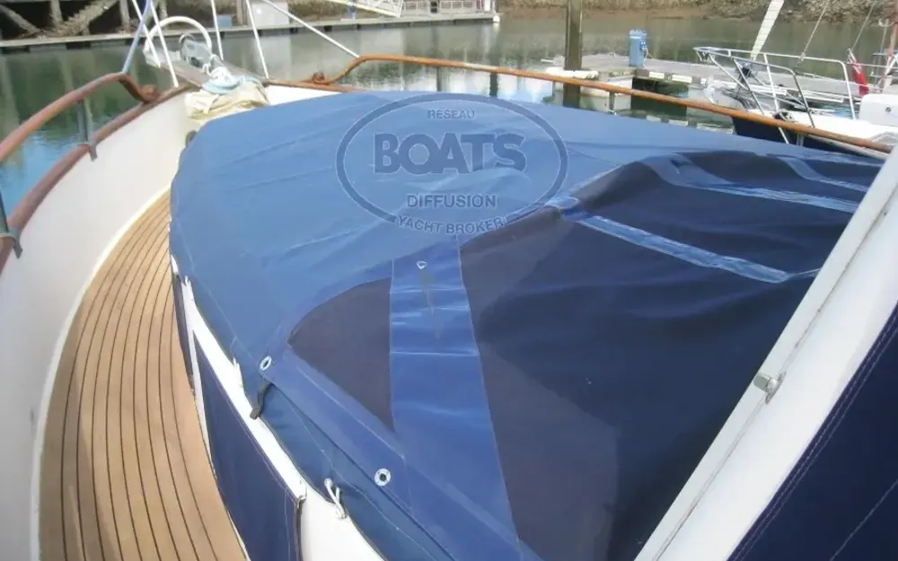 slider 4 American Marine Grand Banks 42 Europa