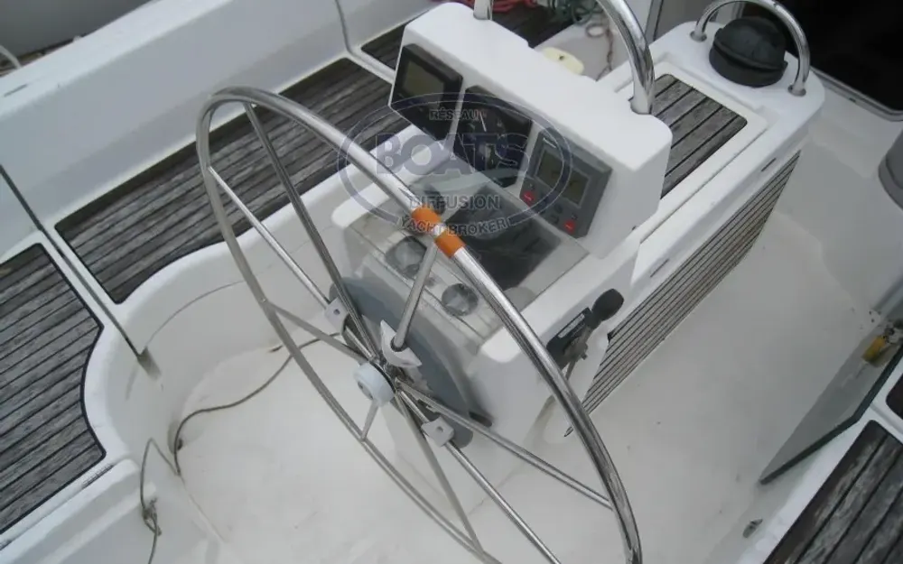 slider 1 Beneteau Oceanis 351