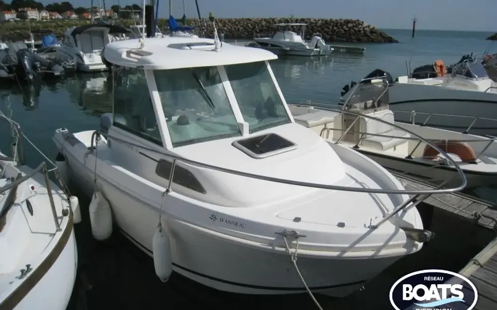 slider 0 Jeanneau Merry Fisher 530