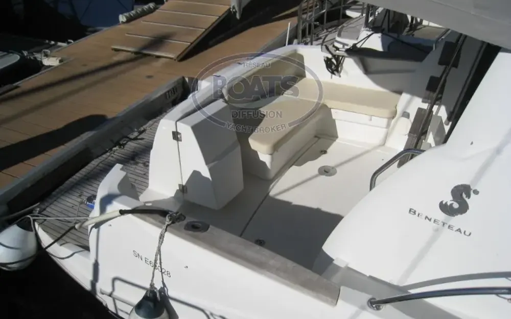 slider 11 Beneteau Antares 30 Fly