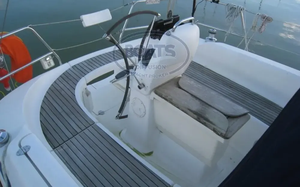 slider 1 Bavaria  33 Cruiser