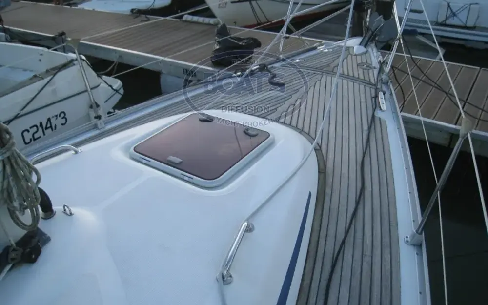 slider 2 Bavaria  33 Cruiser