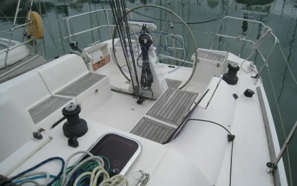 slider 1 Dufour  40