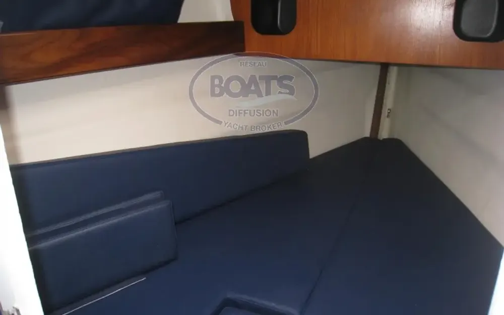 slider 10 Beneteau First 305 DL