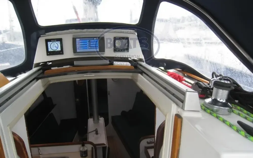 slider 12 Beneteau First 305 DL